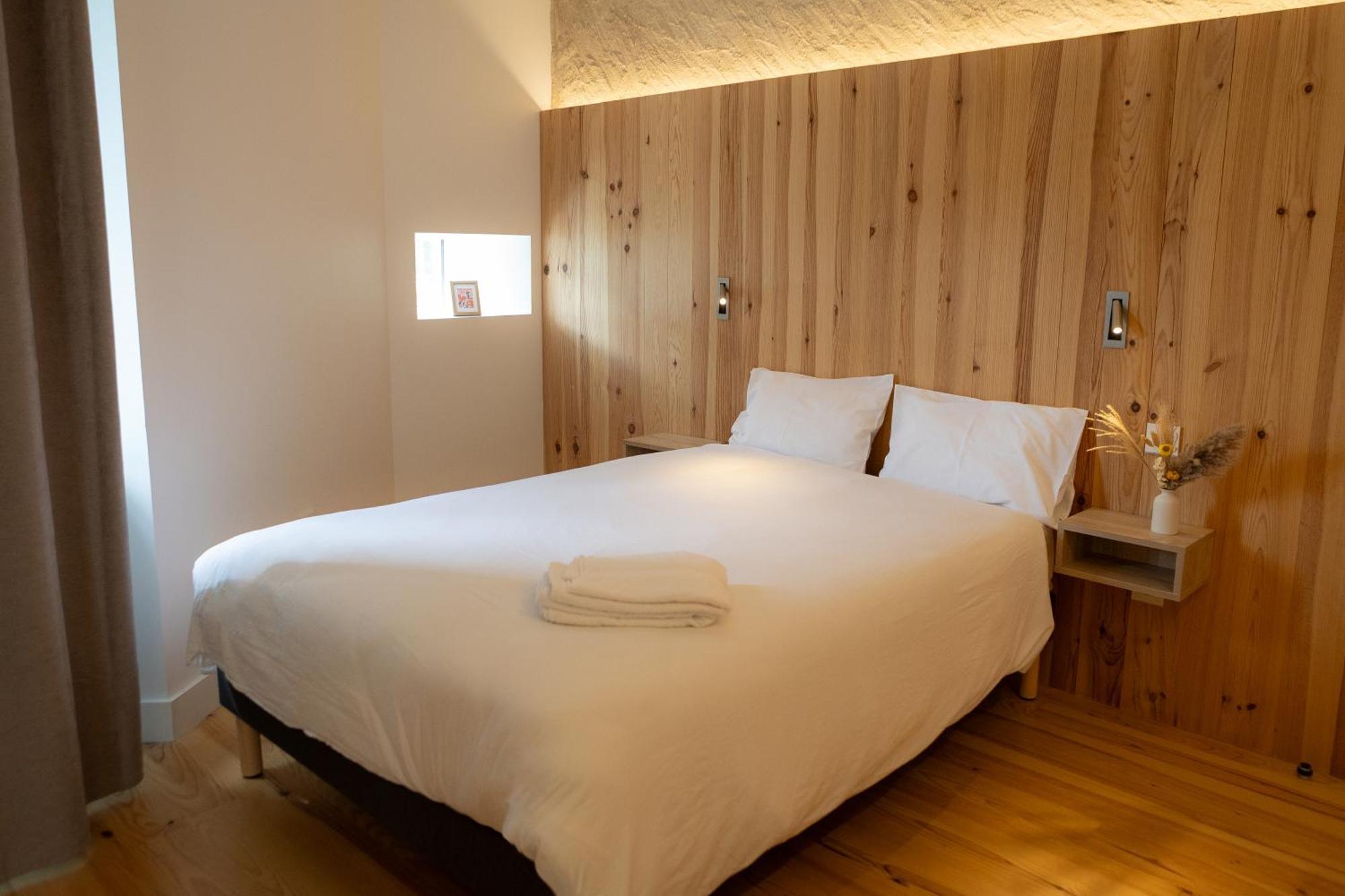 Bed and Breakfast Le Bercail Lacaze Exterior foto